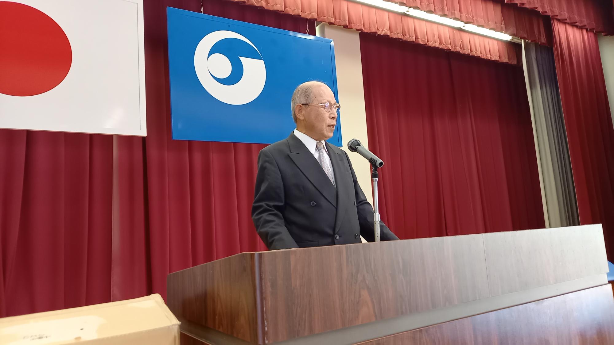見守り隊ウェア贈呈式2