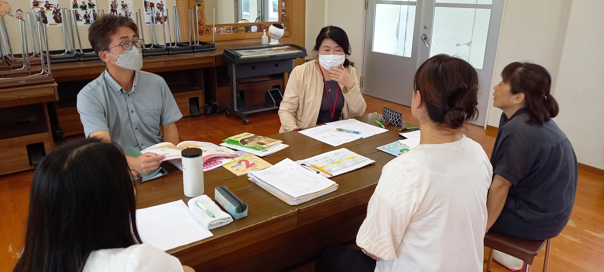 講師を招聘しての特別支援教育に関する授業づくり研修