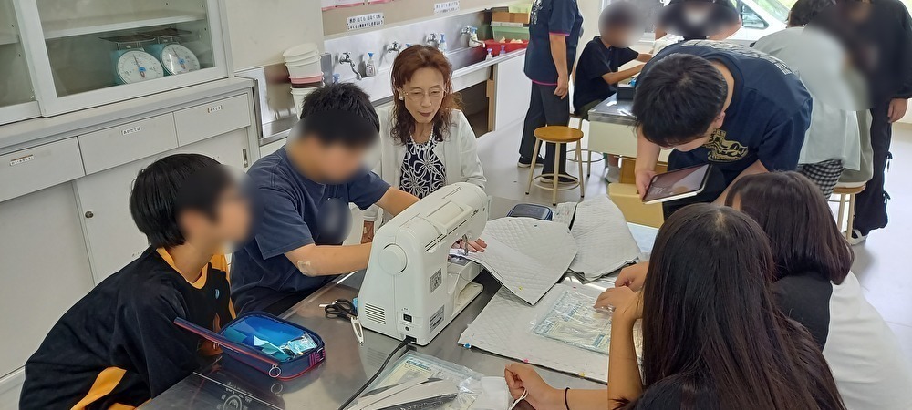 ミシンの授業の様子2