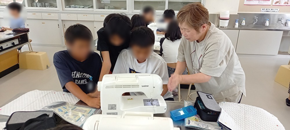 ミシンの授業の様子5