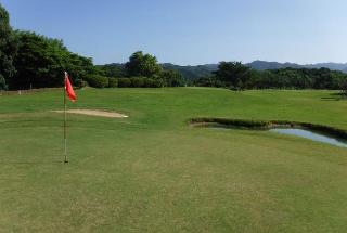 久山ケイマンゴルフ場 3ラウンドペア券