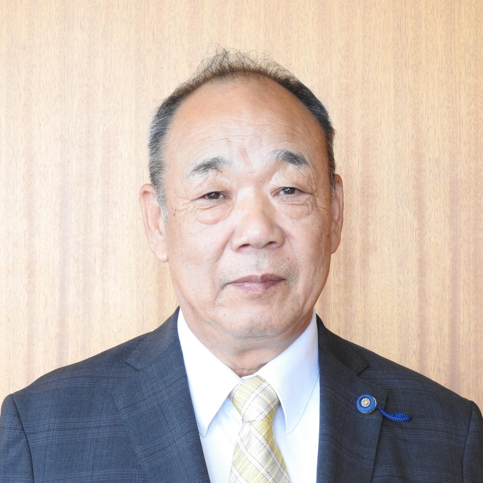 10番山野久生