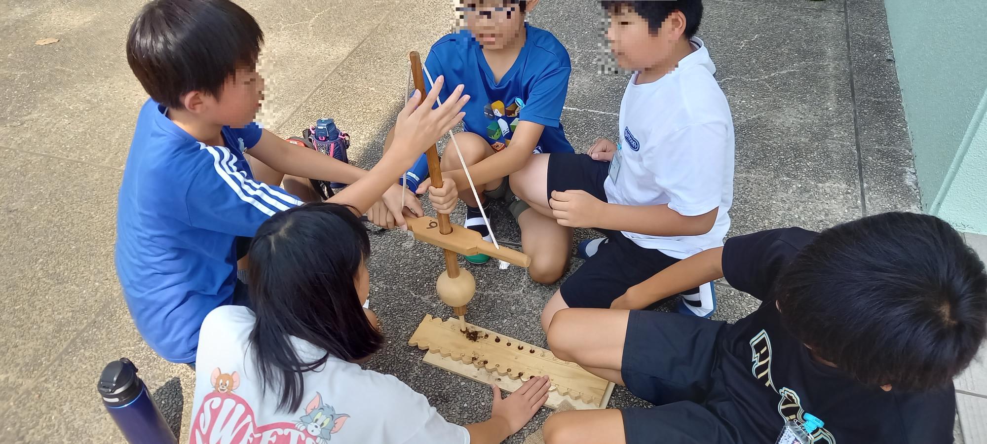 火起こし体験の様子