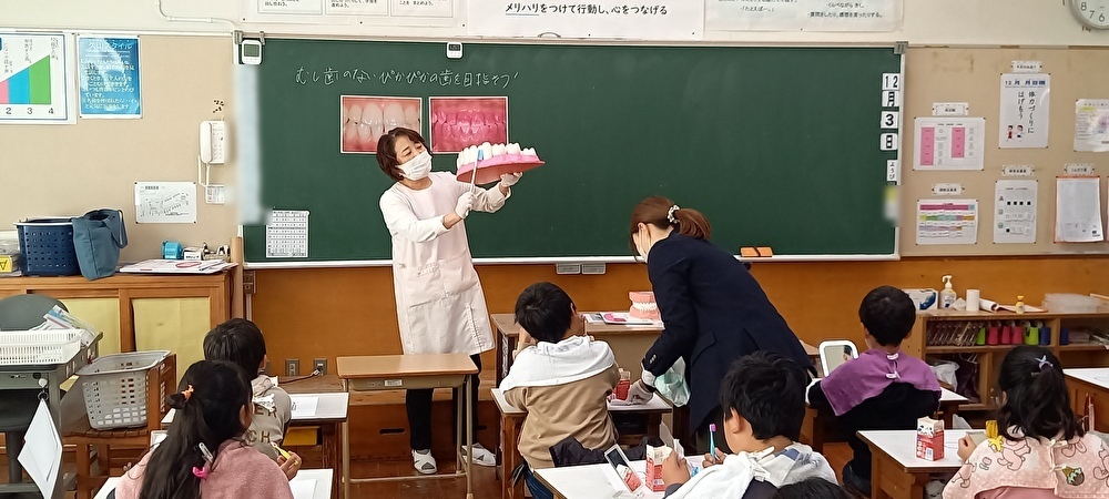 ブラッシング指導の様子