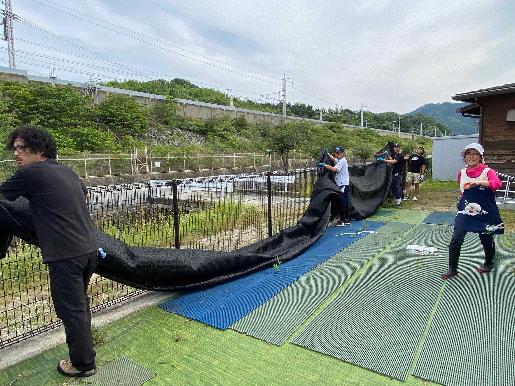 日よけをつけていただきました