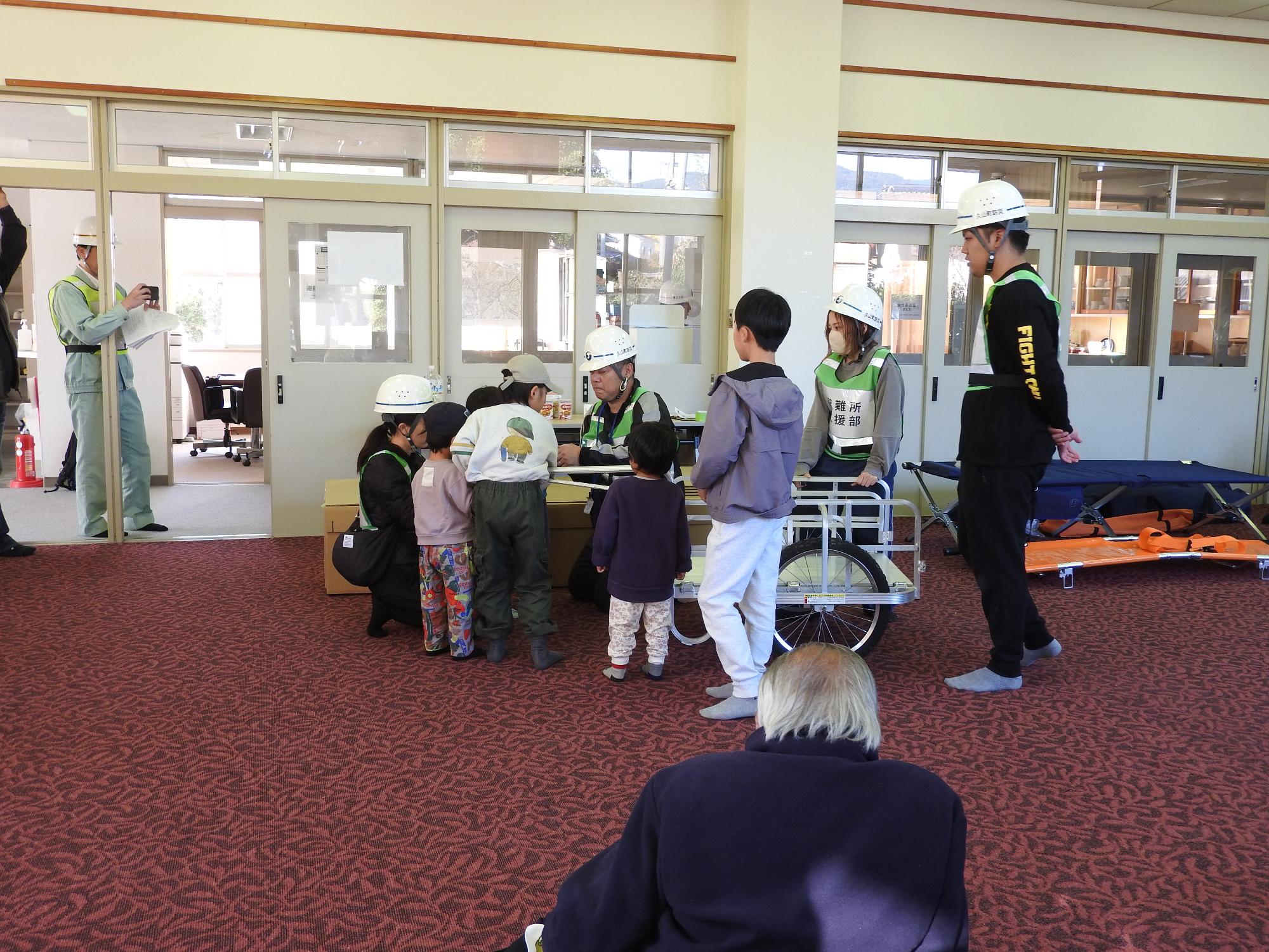 組立式リアカーでの搬送要領